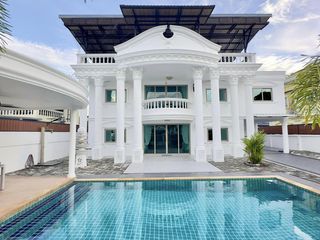 For rent 4 bedrooms house in Mueang Phuket, Phuket