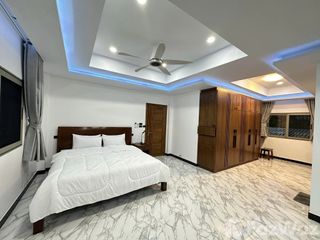 For rent 4 bedrooms house in Mueang Phuket, Phuket