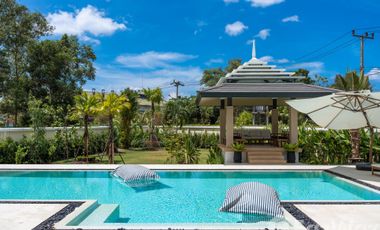 For sale 5 bedrooms villa in Thalang, Phuket