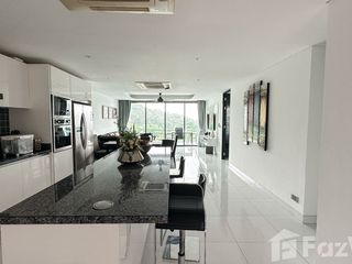For sale 3 bedrooms condo in Kathu, Phuket