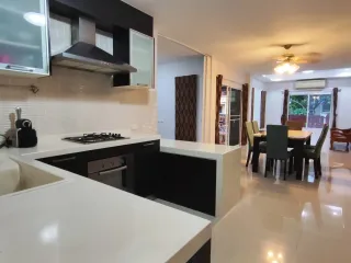 Продажа и аренда 5 спальни дом в Банг Ламунг, Чонбури