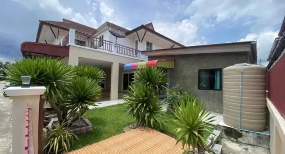 For sale and for rent 5 bedrooms house in Bang Lamung, Chonburi