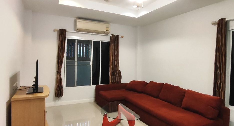 Casa en venta y en alquiler de 5 habitaciones en Bang Lamung, Chonburi