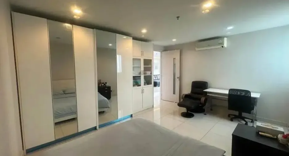 À louer 2 chambres condo à Bang Lamung, Chonburi