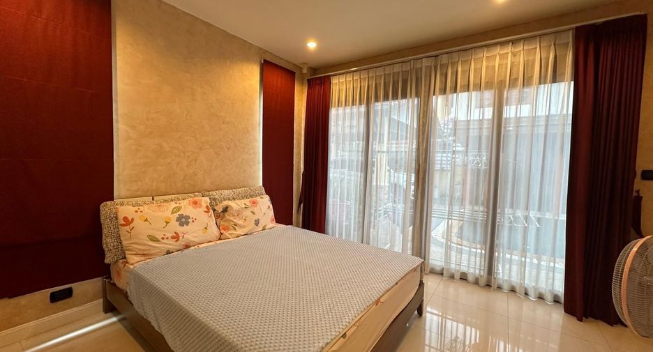 Villa zum Kauf mit 4 Zimmer in Kathu, Phuket