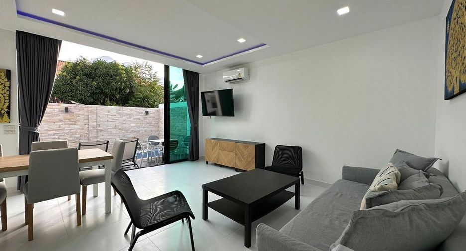 For sale 3 bedrooms villa in Bang Lamung, Chonburi