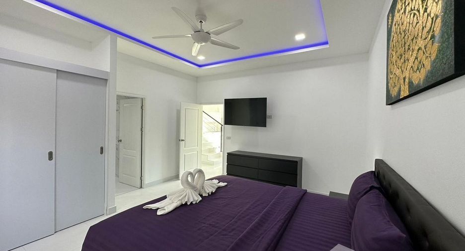 For sale 3 bedrooms villa in Bang Lamung, Chonburi