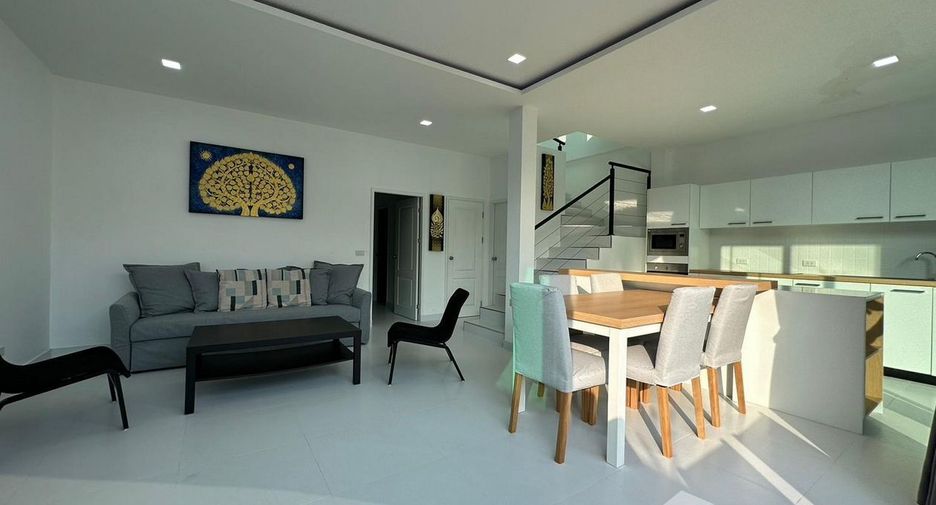 For sale 3 bedrooms villa in Bang Lamung, Chonburi