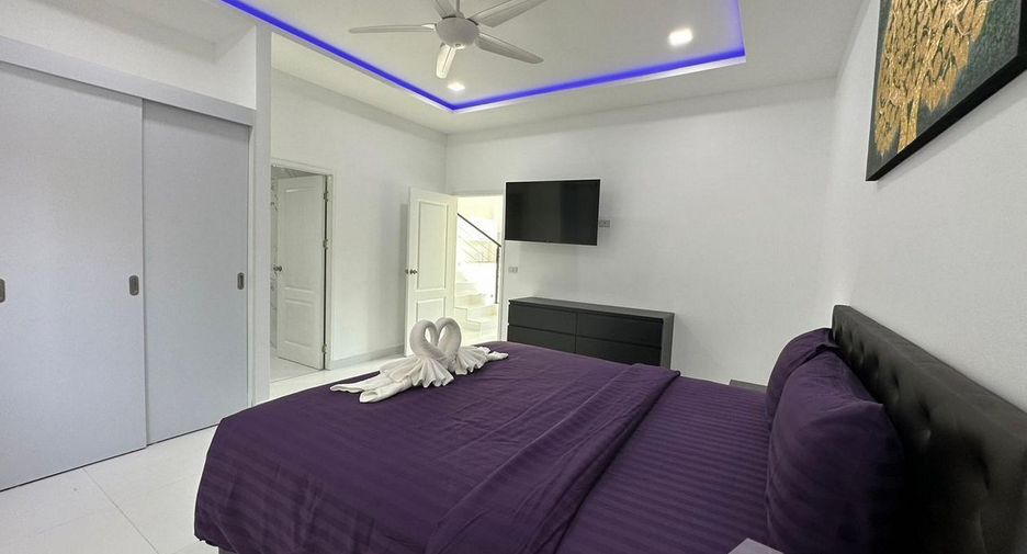 For sale 3 bedrooms villa in Bang Lamung, Chonburi