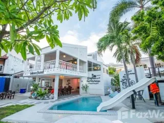 Villa en alquiler de 6 habitaciones en Bang Lamung, Chonburi