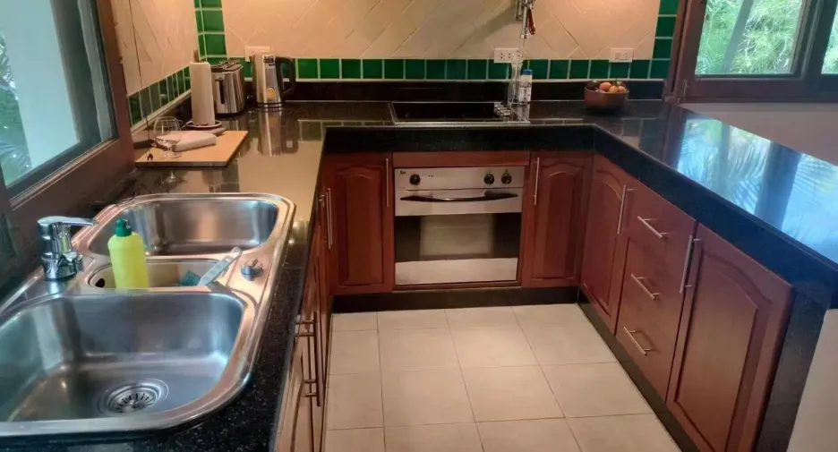 For rent 3 bedrooms villa in Thalang, Phuket