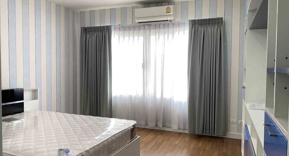 Casa adosada en venta de 3 habitaciones en Lak Si, Bangkok