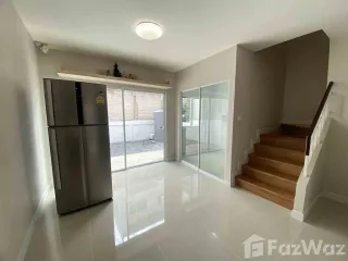 For sale 3 bedrooms townhouse in Lak Si, Bangkok