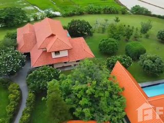 For sale 5 bedrooms house in Thoeng, Chiang Rai
