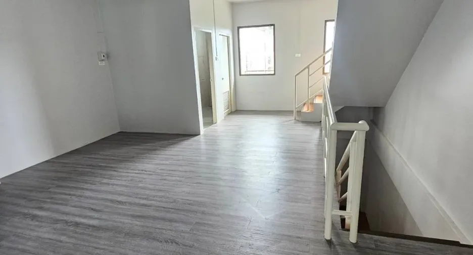 For sale and for rent 8 bedrooms retail Space in Mueang Phuket, Phuket