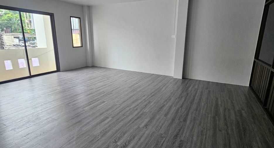For sale and for rent 8 bedrooms retail Space in Mueang Phuket, Phuket