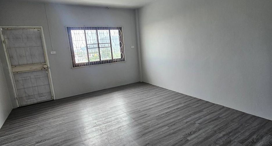 For sale and for rent 8 bedrooms retail Space in Mueang Phuket, Phuket