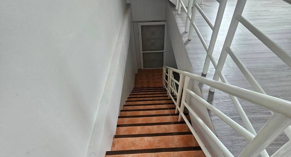 For sale and for rent 8 bedrooms retail Space in Mueang Phuket, Phuket