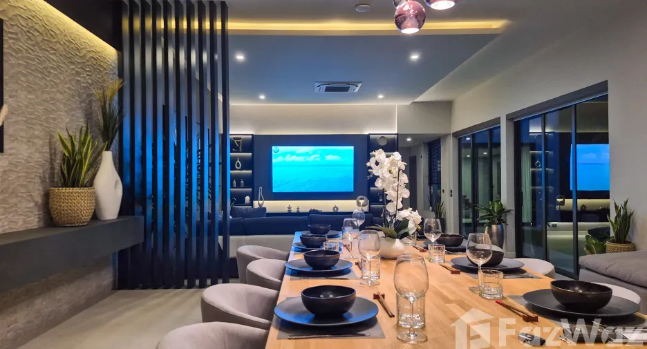 Villa en venta de 6 habitaciones en Bang Lamung, Chonburi