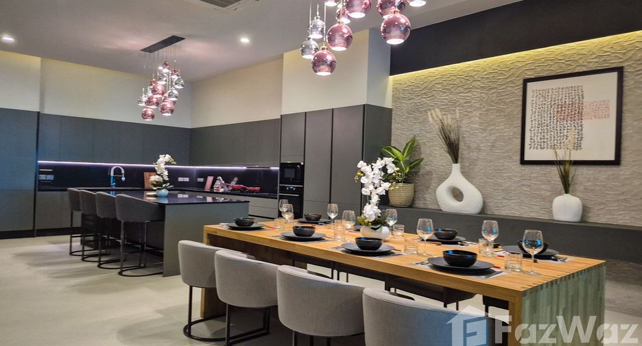 Villa en venta de 6 habitaciones en Bang Lamung, Chonburi