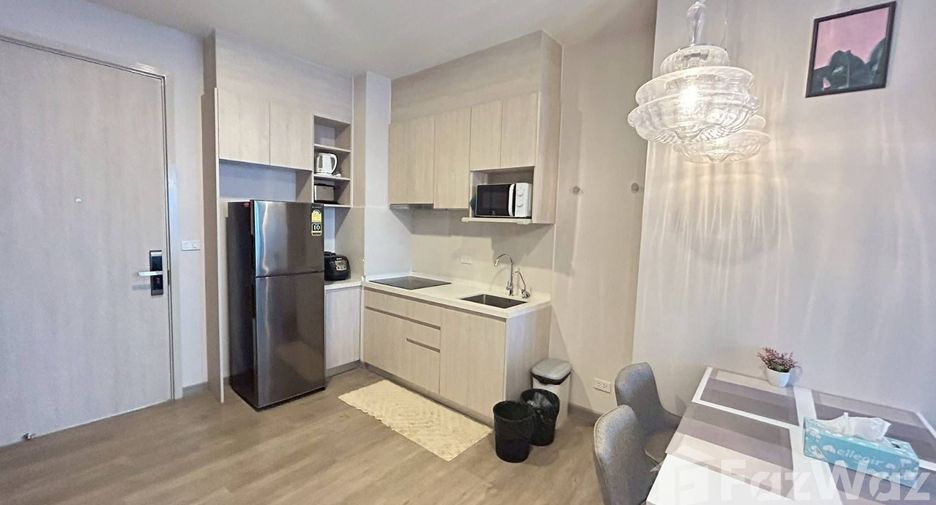For rent 2 bedrooms condo in Si Racha, Chonburi