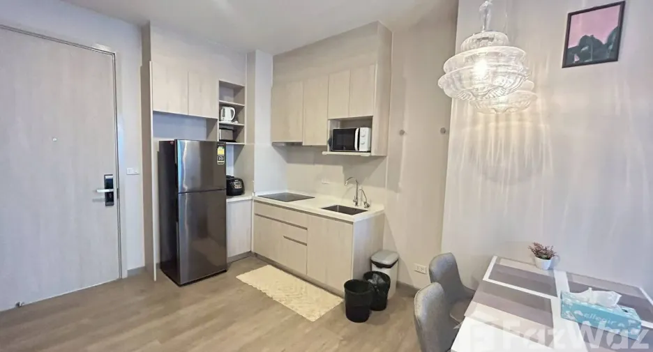 For rent 2 bedrooms condo in Si Racha, Chonburi