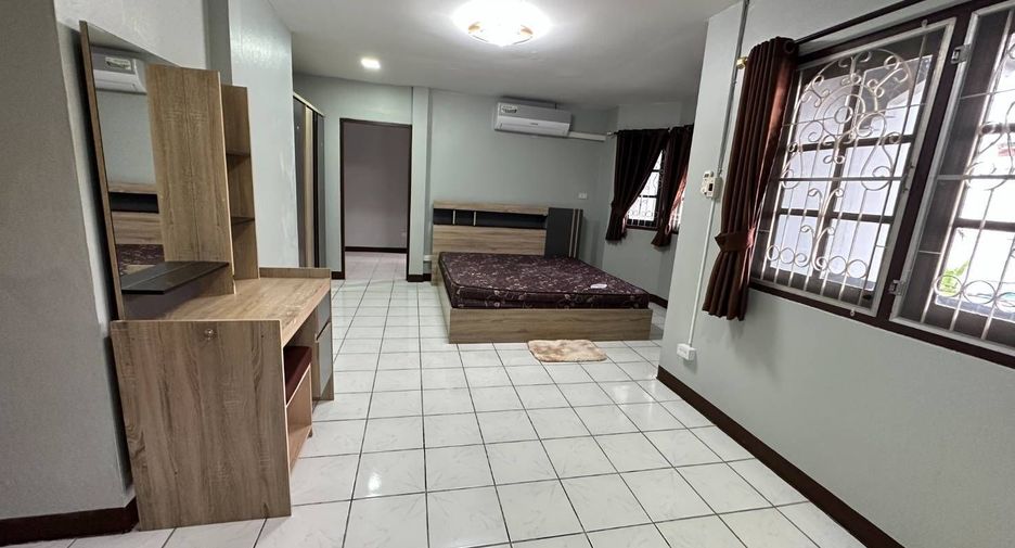 出租 3 卧室 联排别墅 在 Bang Lamung, Chon Buri
