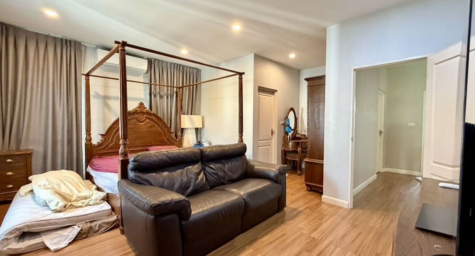 À vendre 3 chambres maison à Pak Kret, Nonthaburi