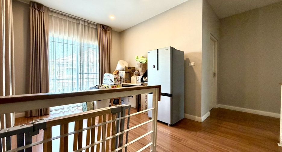 À vendre 3 chambres maison à Pak Kret, Nonthaburi
