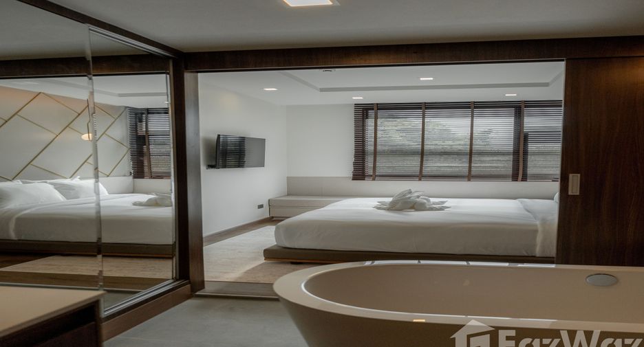 For sale 2 bedrooms condo in Mueang Phuket, Phuket
