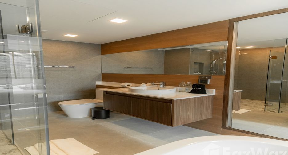 À vendre 2 chambres condo à Mueang Phuket, Phuket