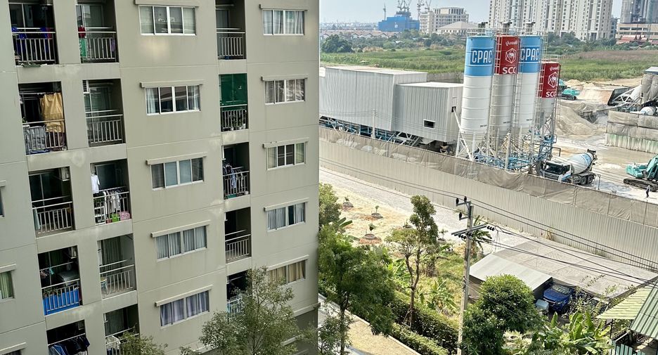 For sale studio condo in Bang Phli, Samut Prakan