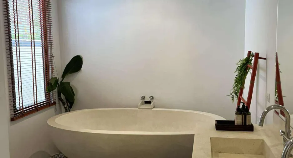 For sale and for rent 2 bedrooms villa in Mueang Phuket, Phuket
