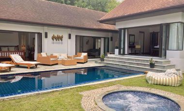 À vendre et à louer 2 chambres villa à Mueang Phuket, Phuket