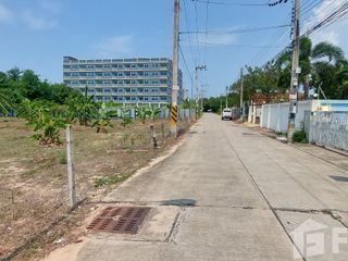 出售 土地 在 Bang Lamung, Chon Buri