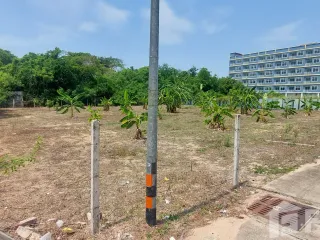出售 土地 在 Bang Lamung, Chon Buri