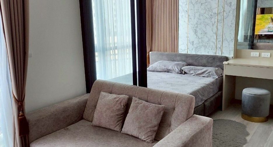 For sale 1 bed condo in Huai Khwang, Bangkok