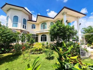 For sale 4 bedrooms house in Mueang Ubon Ratchathani, Ubon Ratchathani