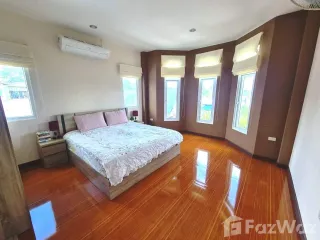 For sale 4 bedrooms house in Mueang Ubon Ratchathani, Ubon Ratchathani