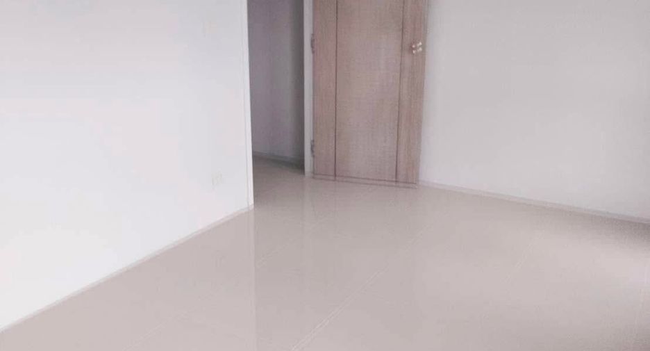Reihenhaus zum Kauf mit 1 Zimmer in Bang Len, Nakhon Pathom