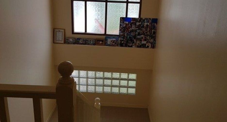 For sale and for rent 4 bedrooms villa in Bang Lamung, Chonburi