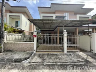 À vendre 4 chambres maison de ville à Mueang Krabi, Krabi