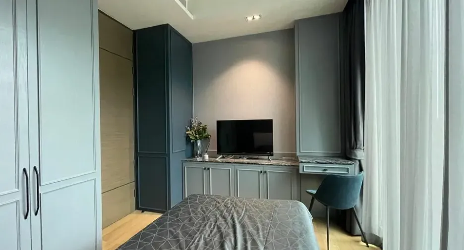 For sale 2 bedrooms condo in Pathum Wan, Bangkok