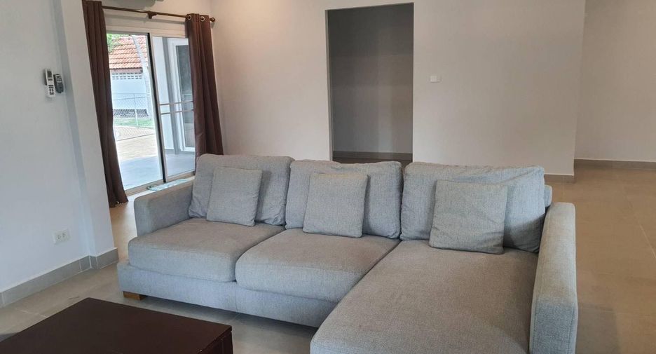 For sale and for rent 4 bedrooms villa in Nong Yai, Chonburi