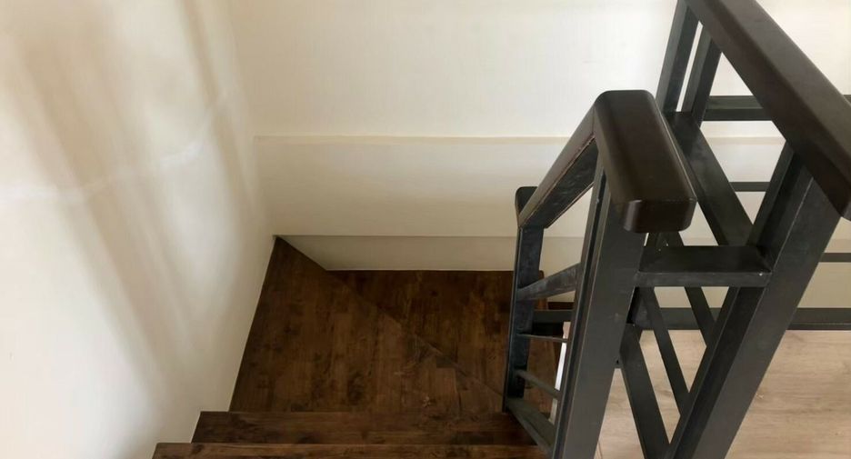 For sale 3 bedrooms townhouse in Lat Krabang, Bangkok