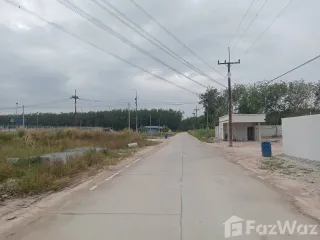 出售 土地 在 Pluak Daeng, Rayong