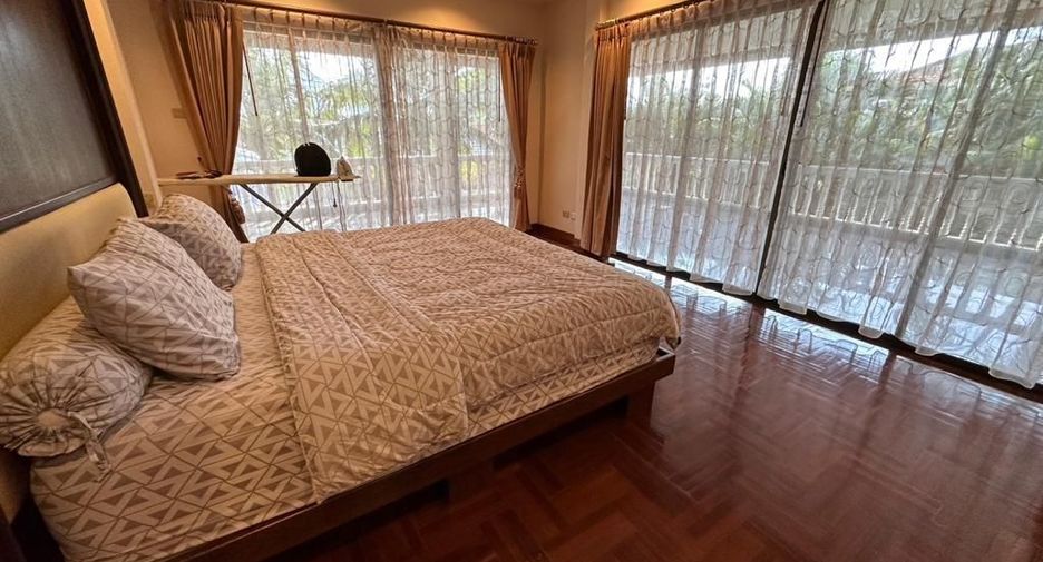 For sale 3 bedrooms house in Jomtien, Pattaya