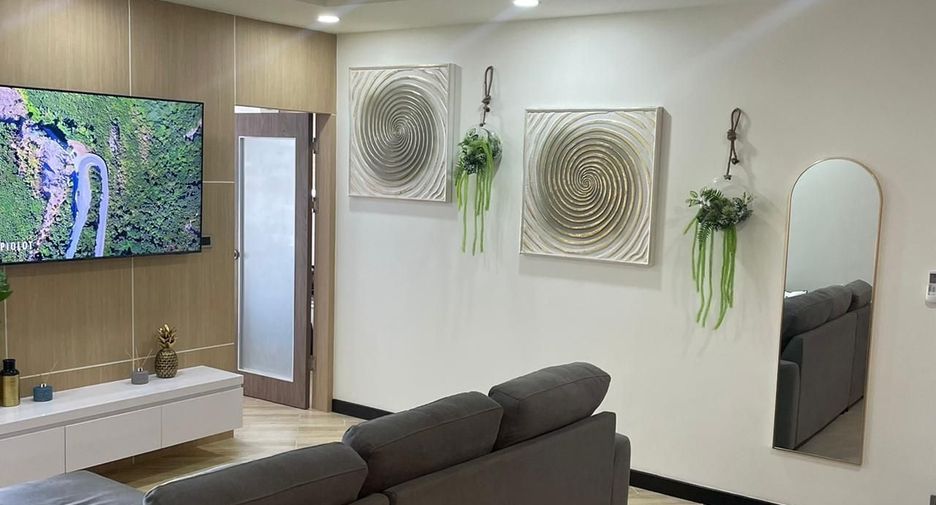 For sale and for rent 2 bedrooms condo in Mueang Phuket, Phuket