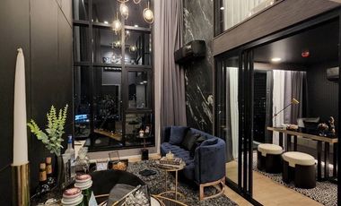 À vendre 2 chambres condo à Khlong Toei, Bangkok