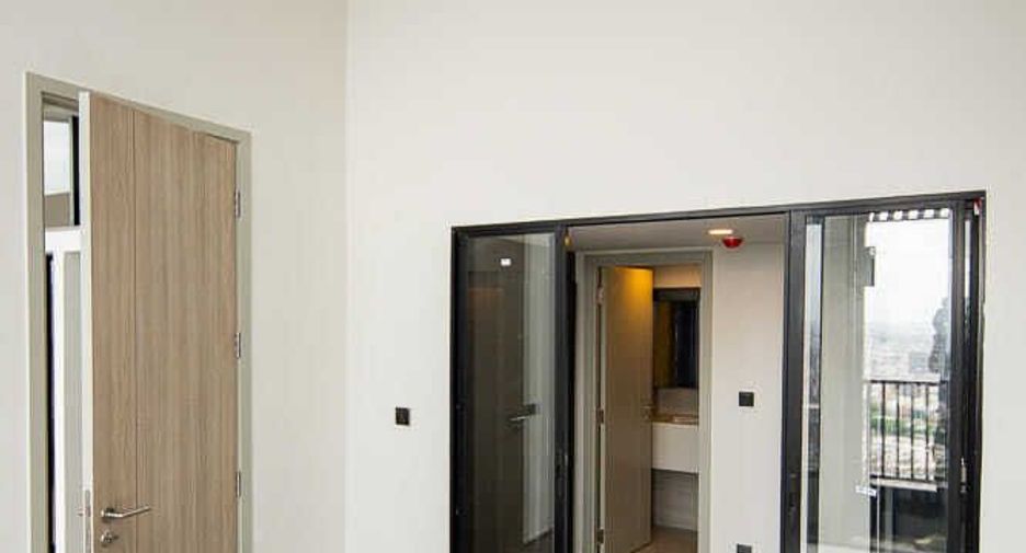 À vendre 2 chambres condo à Bang Rak, Bangkok